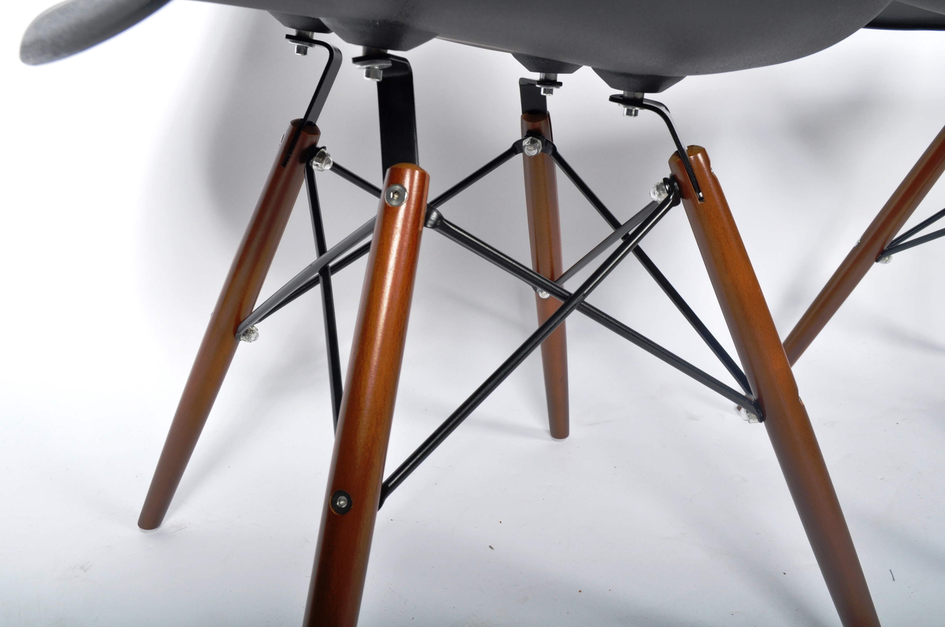 AFTER CHARLES & RAY EAMES - DAW CHAIRS - SET OF DINING CHAIRS - Image 5 of 5