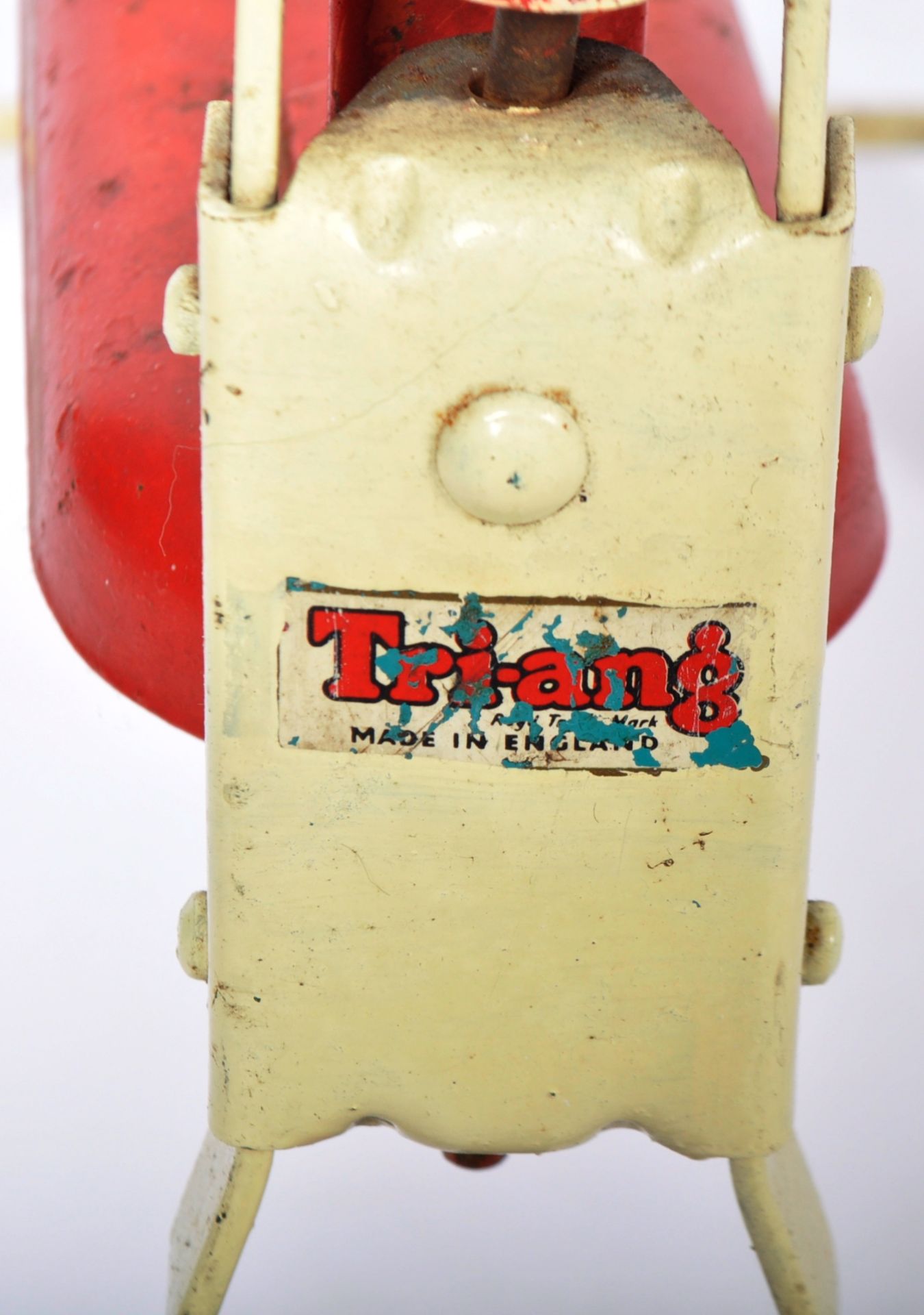 TRI-ANG - MID CENTURY CHILDS TRICYCLE WITH ORIGINAL PAINT - Image 7 of 7