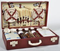 BREXTON - VINTAGE MID CENTURY PICNIC HAMPER SET IN CASE