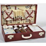 BREXTON - VINTAGE MID CENTURY PICNIC HAMPER SET IN CASE