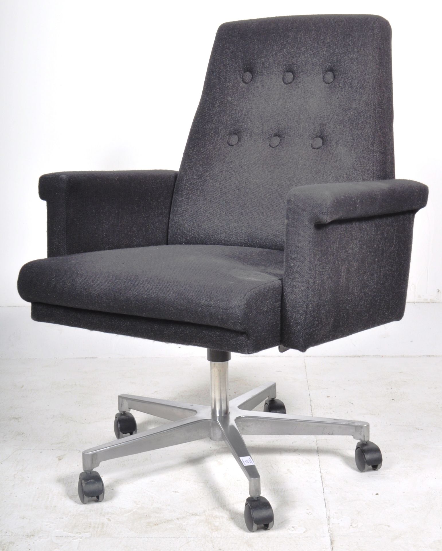 20TH CENTURY DANISH INSPIRED SWIVEL OFFICE DESK ARMCHAIR