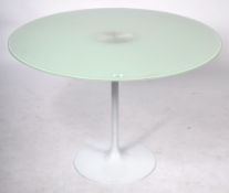 MANNER OF EERO SAARINEN - CONTEMPORARY FROSTED GLASS TABLE