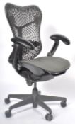 HERMAN MILLER - STUDIO 7.5 MIRRA 2 - SWIVEL DESK CHAIR