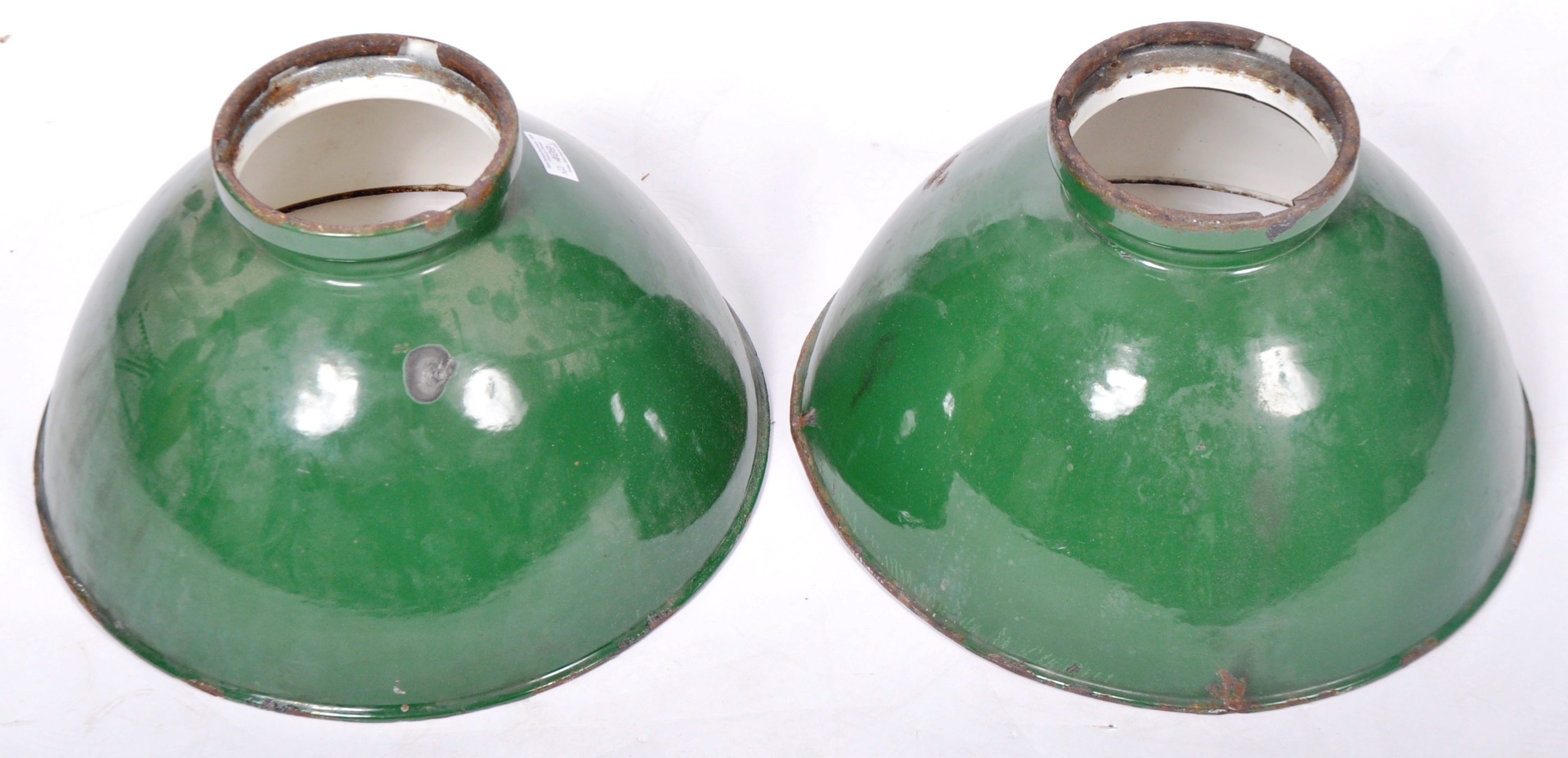 PAIR OF RETRO VINTAGE 1930'S FACTORY GREEN PENDANT SHADES - Image 2 of 5
