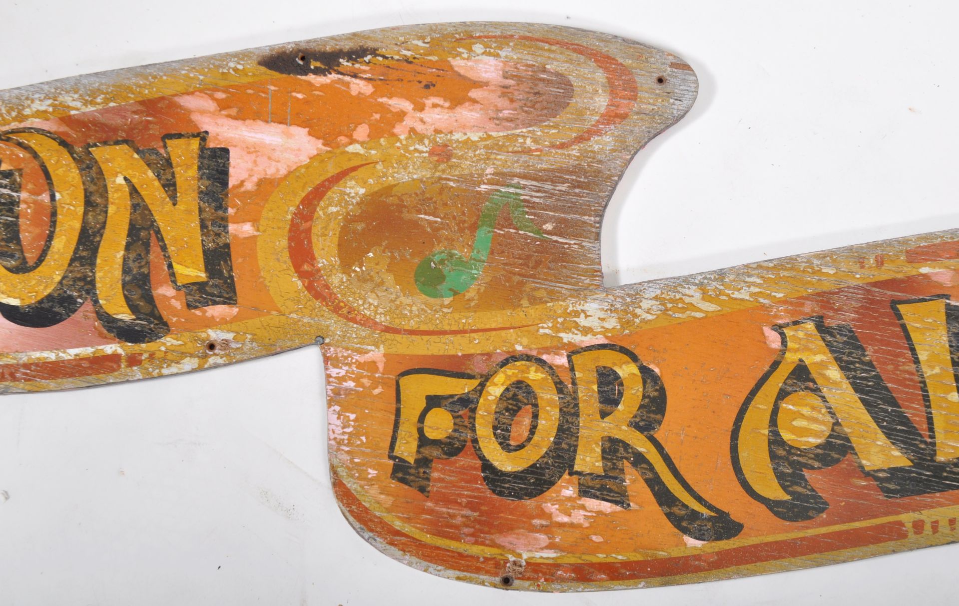 FUN FOR ALL - EARLY 20TH CENTURY FAIRGROUND PAINTED SIGN - Image 4 of 6