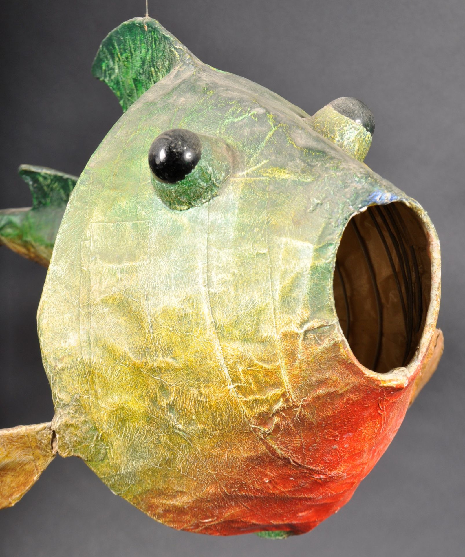 RETRO PAPIER-MACHE AND WIRE ABSTRACT MODEL OF A FISH - Image 2 of 11