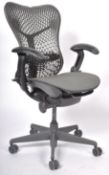 HERMAN MILLER - STUDIO 7.5 MIRRA 2 - SWIVEL DESK CHAIR