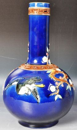 Online February Ceramics & Collectables Auction