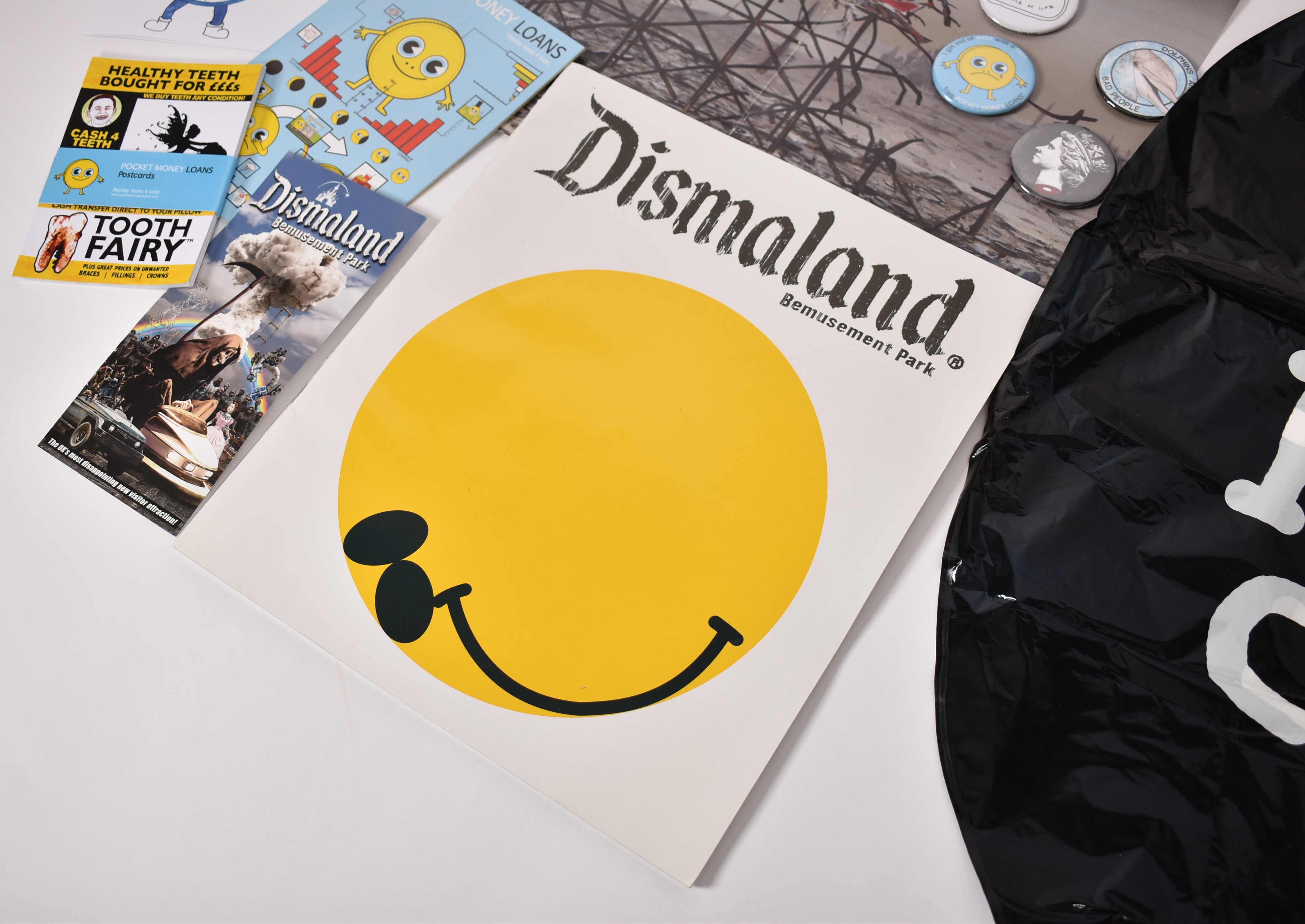 BANKSY / DAVID SHRIGLEY - DISMALAND MERCHANDISE - Image 9 of 9