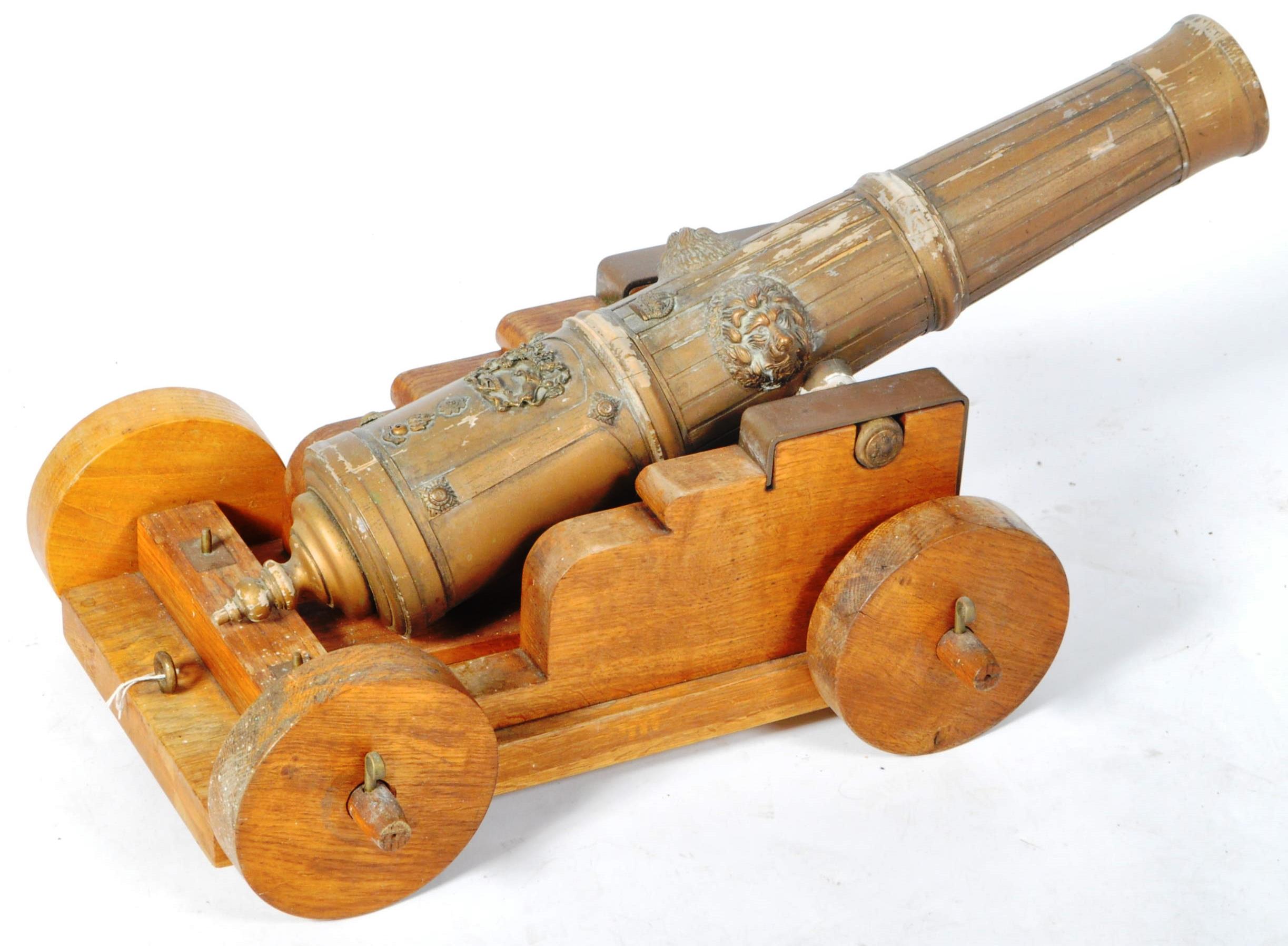 19TH CENTURY SCALE DOWN SIZE CARVED OAK MODEL CANNON - Image 2 of 13