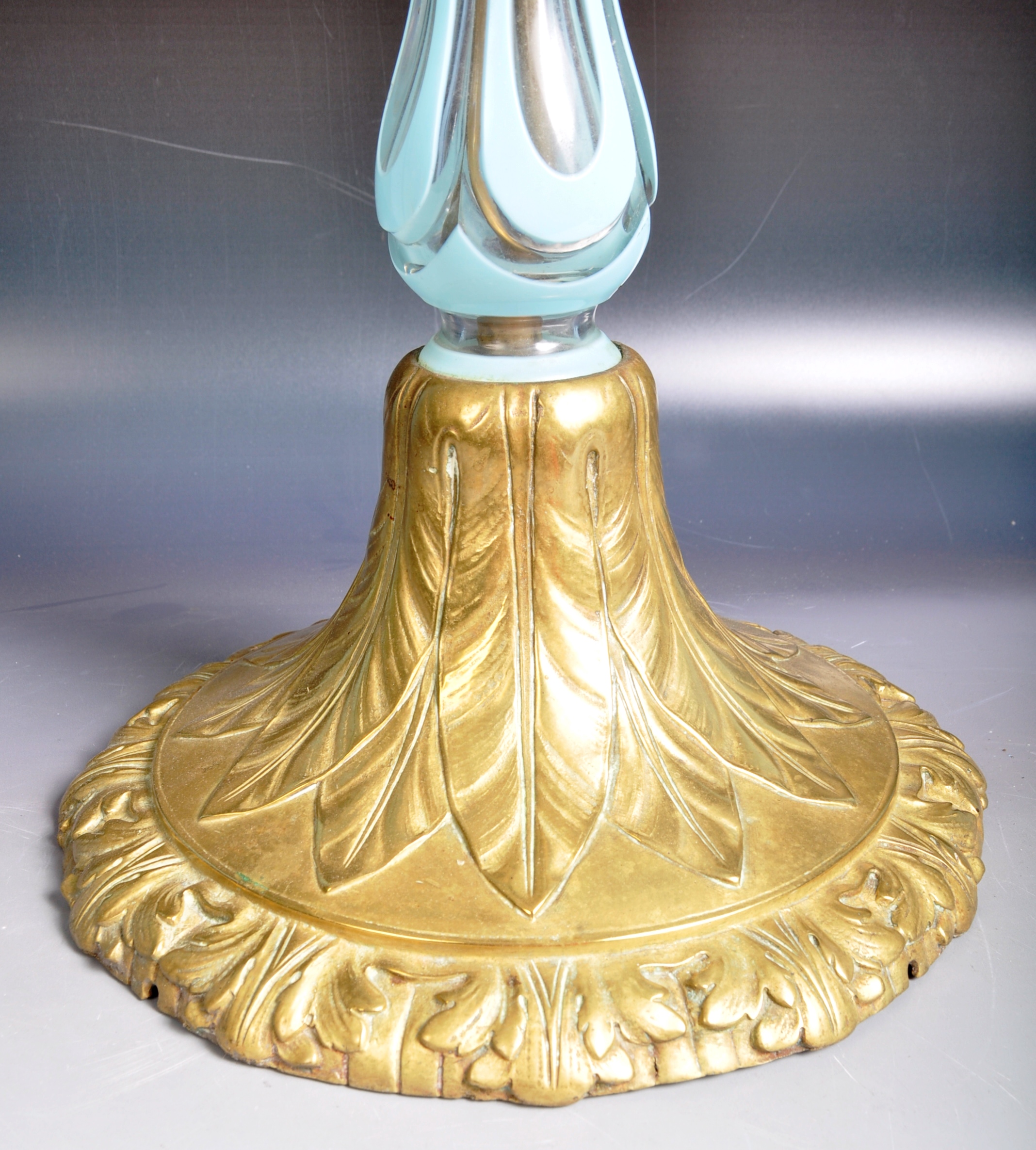 19TH CENTURY VICTORIAN ART NOUVEAU OIL LAMP STAND - Image 3 of 10