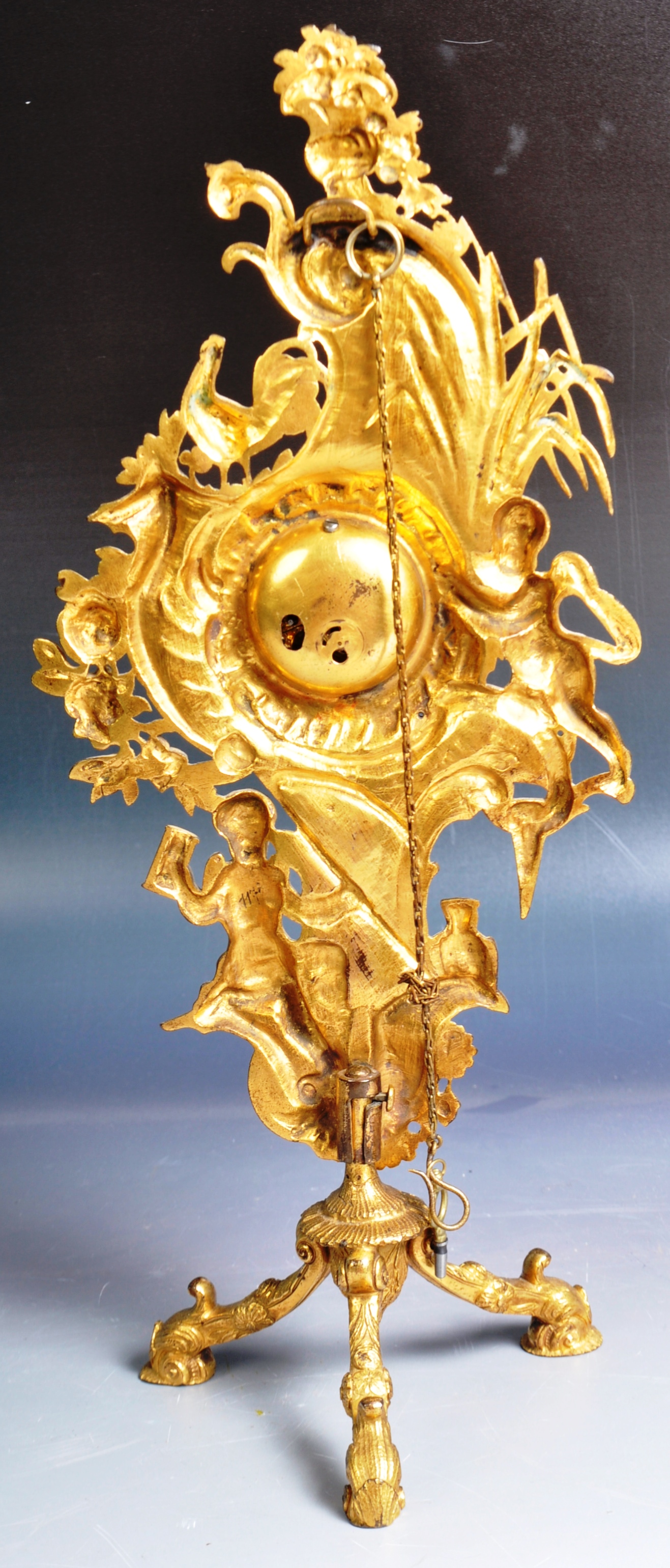 18TH CENTURY GEORGE III ORMOLU BRONZE CLOCK ON STAND - Image 7 of 7