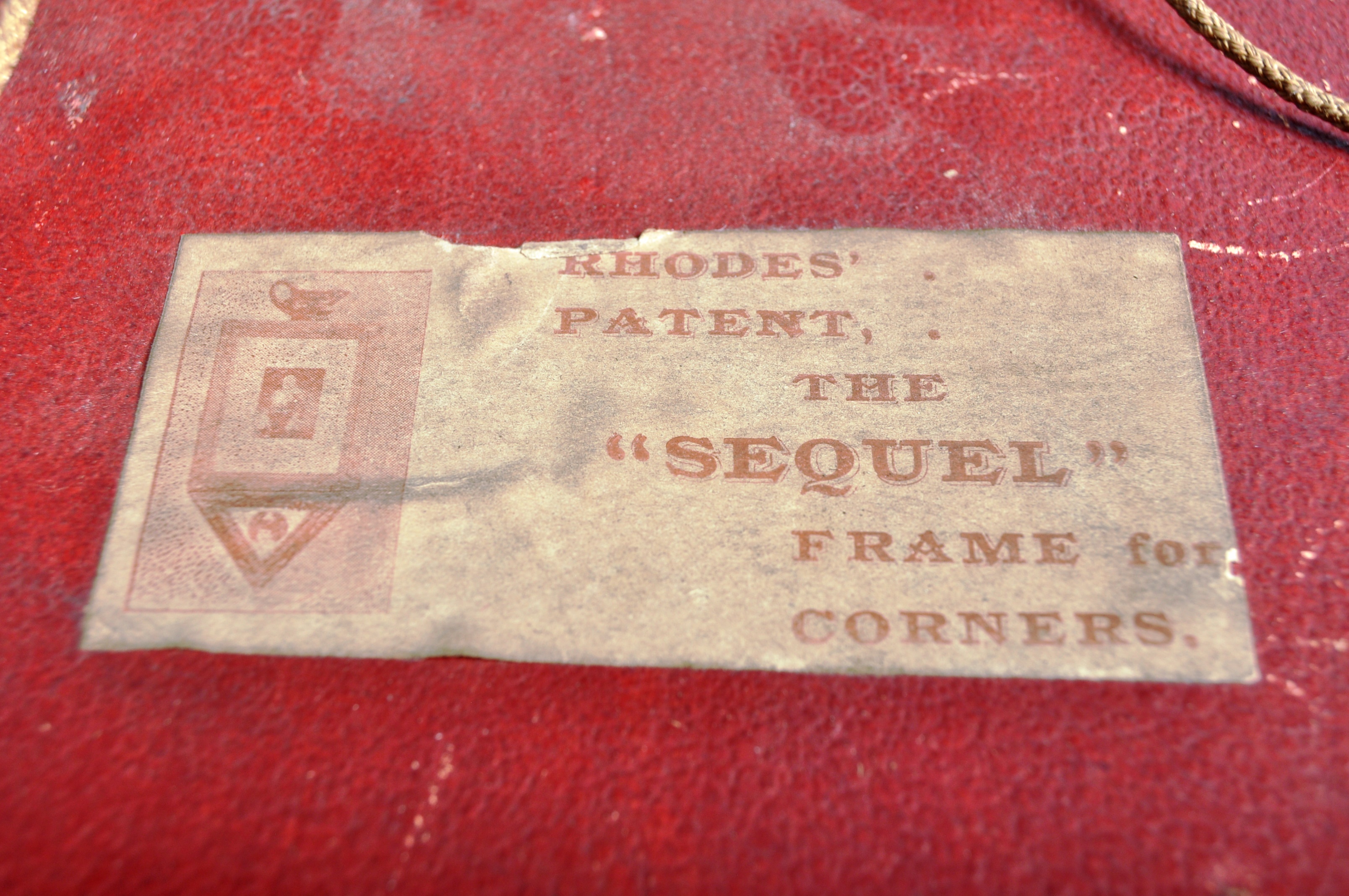 19TH CENTURY RHODES PATENT THE SEQUEL CORNER PICTURE FRAME - Image 6 of 7