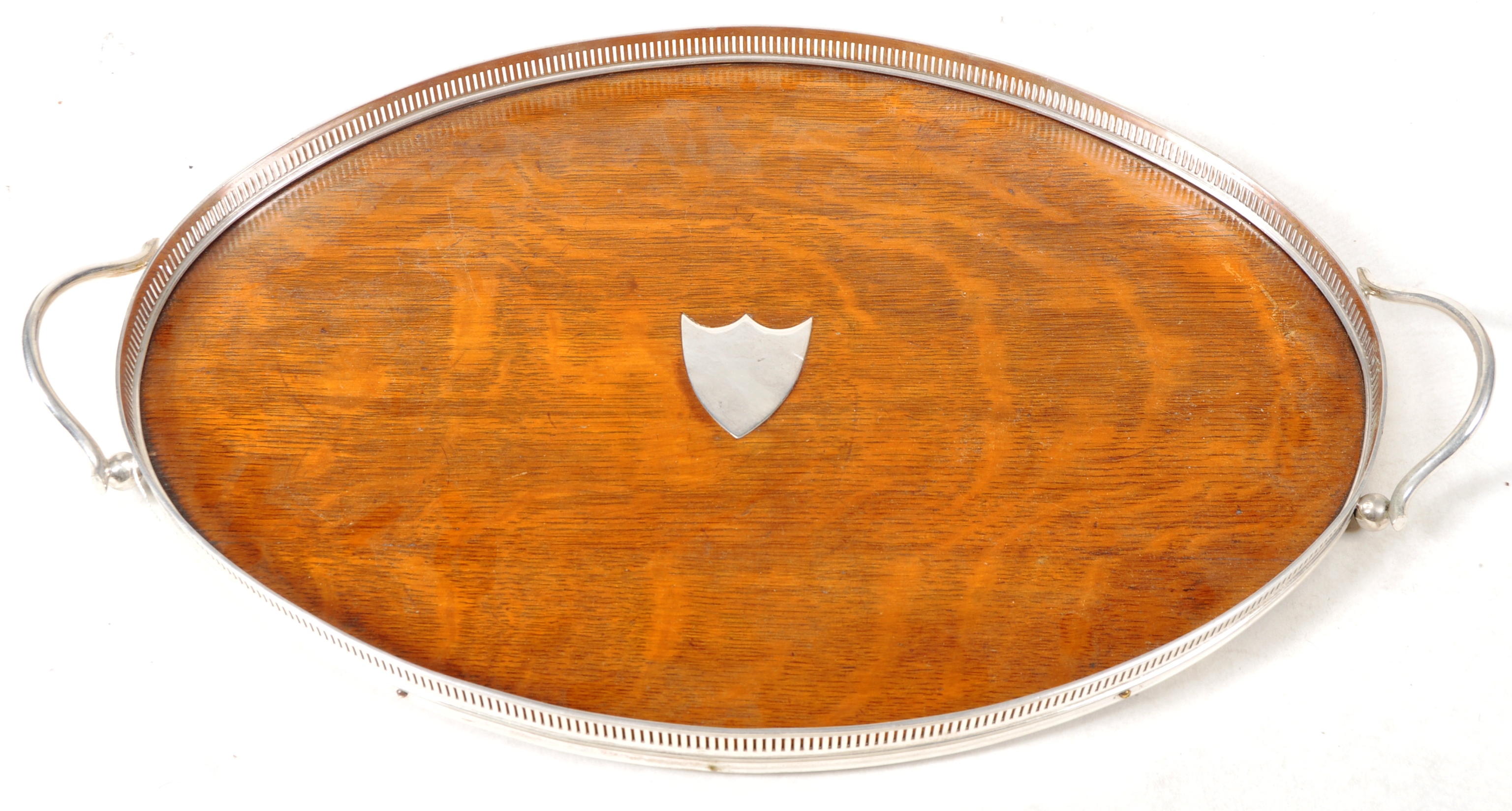 EDWARDIAN SILVER PLATED OAK GALLERY EDGE SERVING TRAY - Image 3 of 6