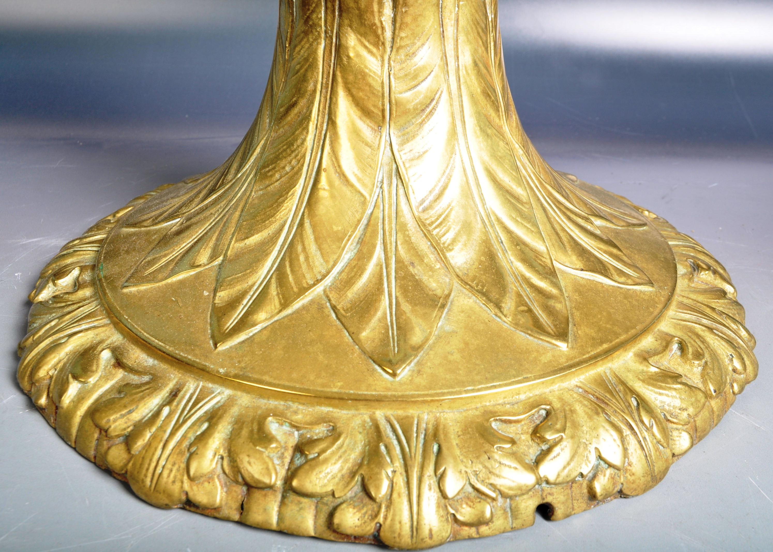 19TH CENTURY VICTORIAN ART NOUVEAU OIL LAMP STAND - Image 8 of 10
