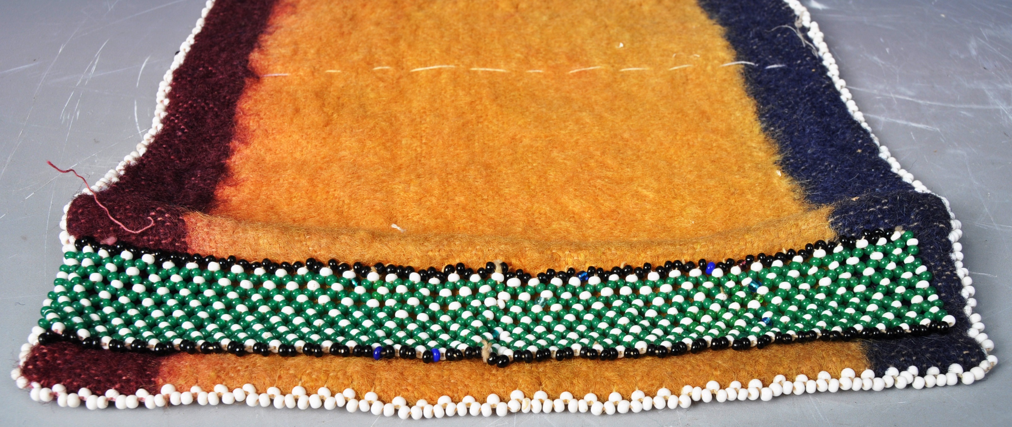 TWO PIECES OF EARLY 20TH CENTURY SOUTH AFRICAN BEADWORK - Image 4 of 7