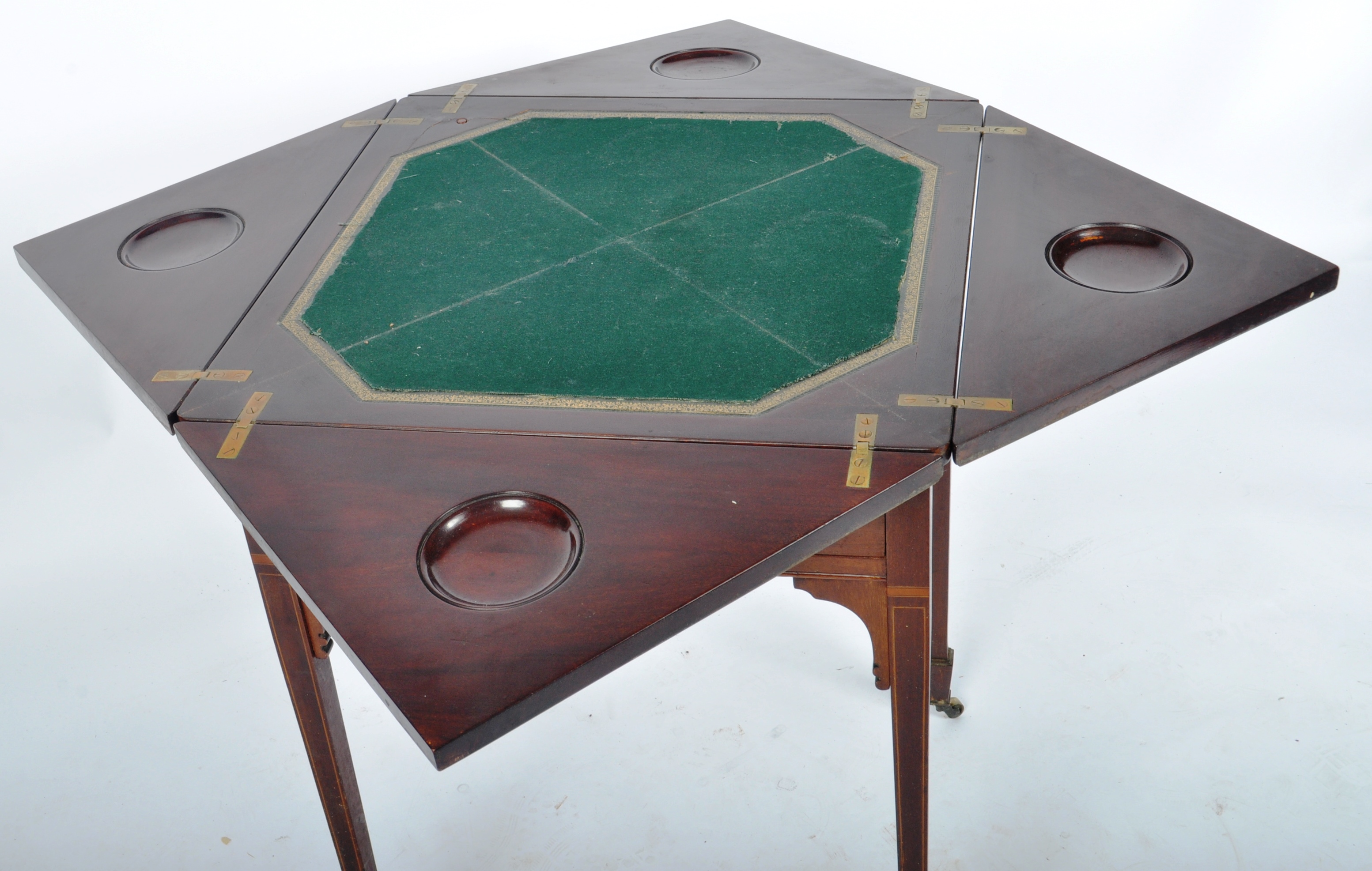 19TH CENTURY VICTORIAN ENVELOPE FOLD OVER GAMES TABLE - Image 4 of 6