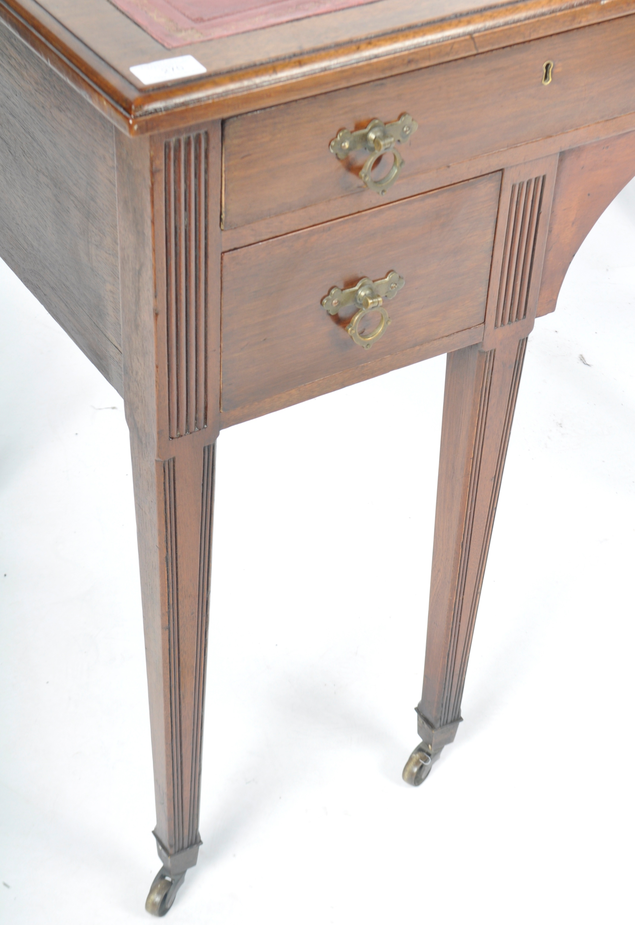 EDWARDIAN MAHOGANY WRITING TABLE DESK - Image 8 of 9