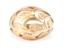 VINTAGE 9CT GOLD DOME RING