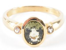 HALLMARKED 9CT GOLD PERIDOT & WHITE STONE RING