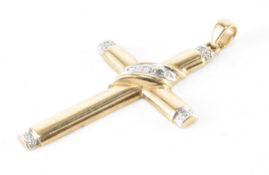 HALLMAKED 9CT GOLD & DIAMOND CRUCIFIX