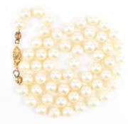 CULTURED PEARL NECKLACE WITH GOLD CLASP