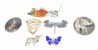 VINTAGE SILVER & COSTUME JEWELLERY BROOCHES