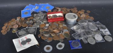 LARGE COLLECTION OF COINS DATING FROM THE LATE 19TH CENTURY TO THE MID 20TH CENTURY