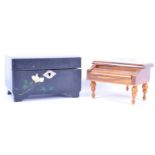 CHINESE ORIENTAL BLACK LACQUER BOX WITH PIANO OLIVEWOOD BOX