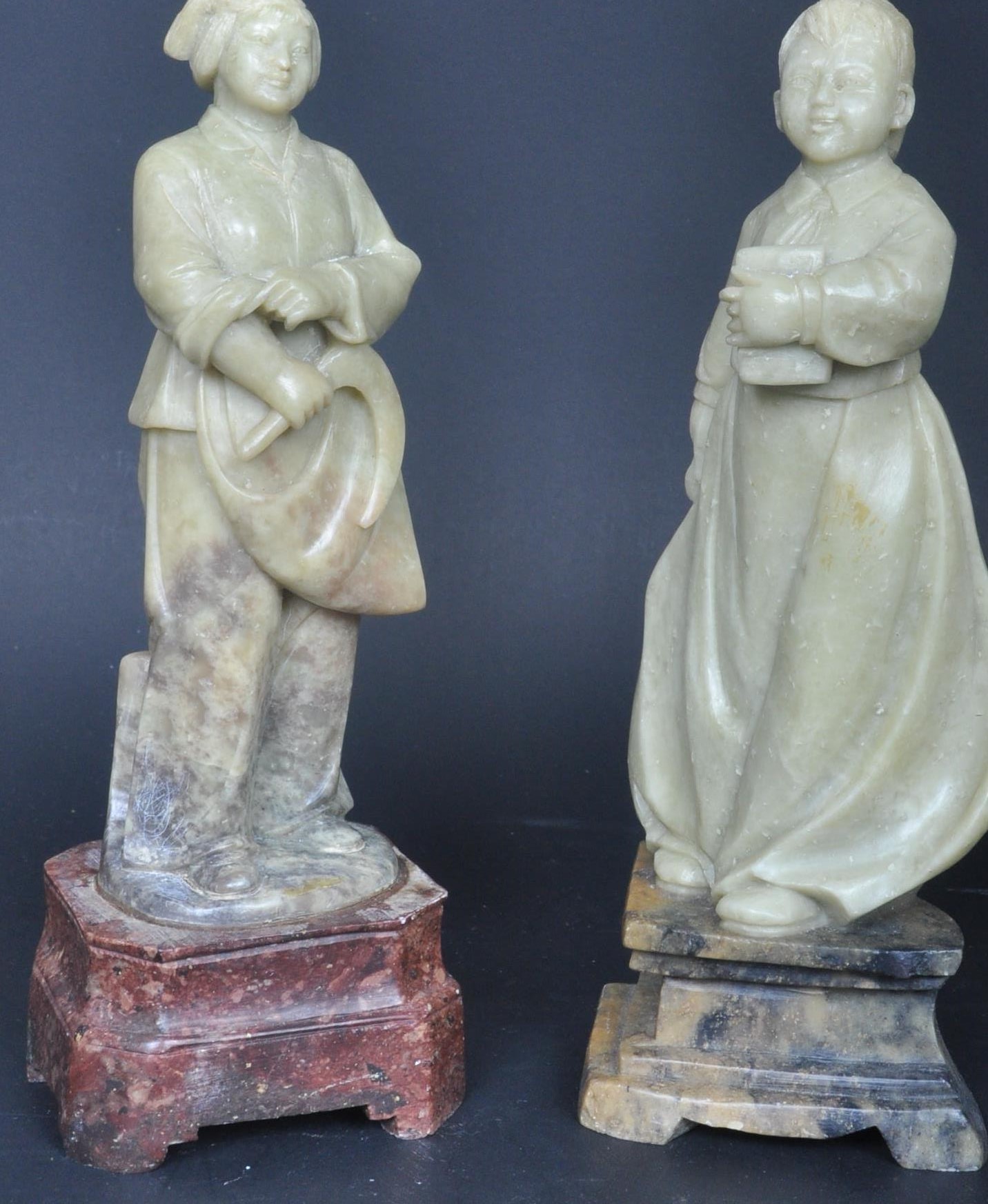 CHINESE CARVED SOAPSTONE FIGURES - Image 7 of 10