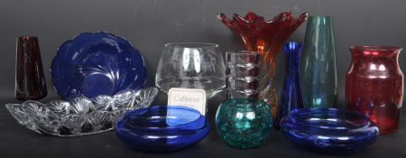 QUANTITY OF RETRO VINTAGE CAITHNESS & OTHER STUDIO ART GLASS