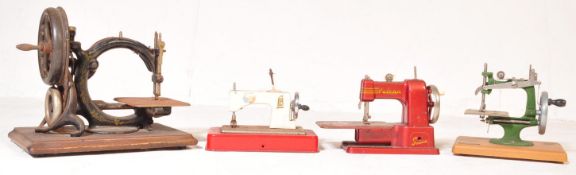 COLLECTION OF 4 20TH CENTURY SINGER SEWING MACHINES
