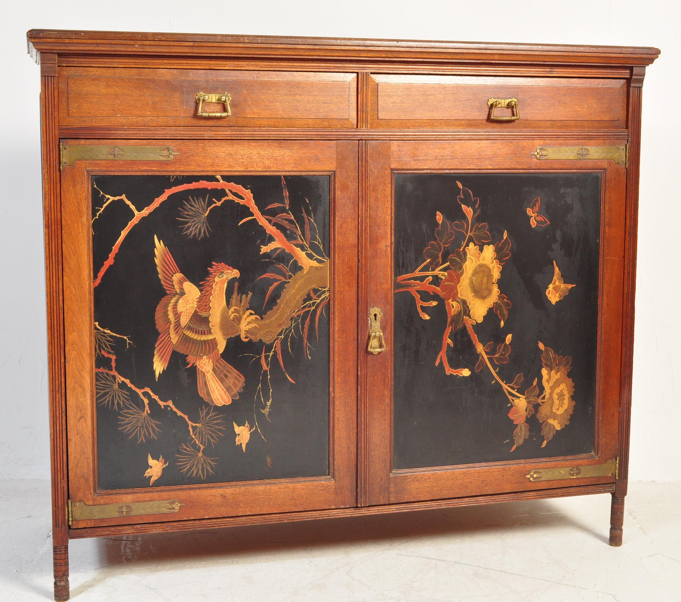 EARLY 20TH CENTURY ARTS AND CRAFTS MAHOGANY SIDEBOARD - Image 2 of 7