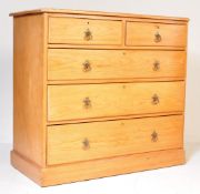 VICTORIAN 19TH CENTURY ARTS & CRAFTS CHEST OF DRAWERS