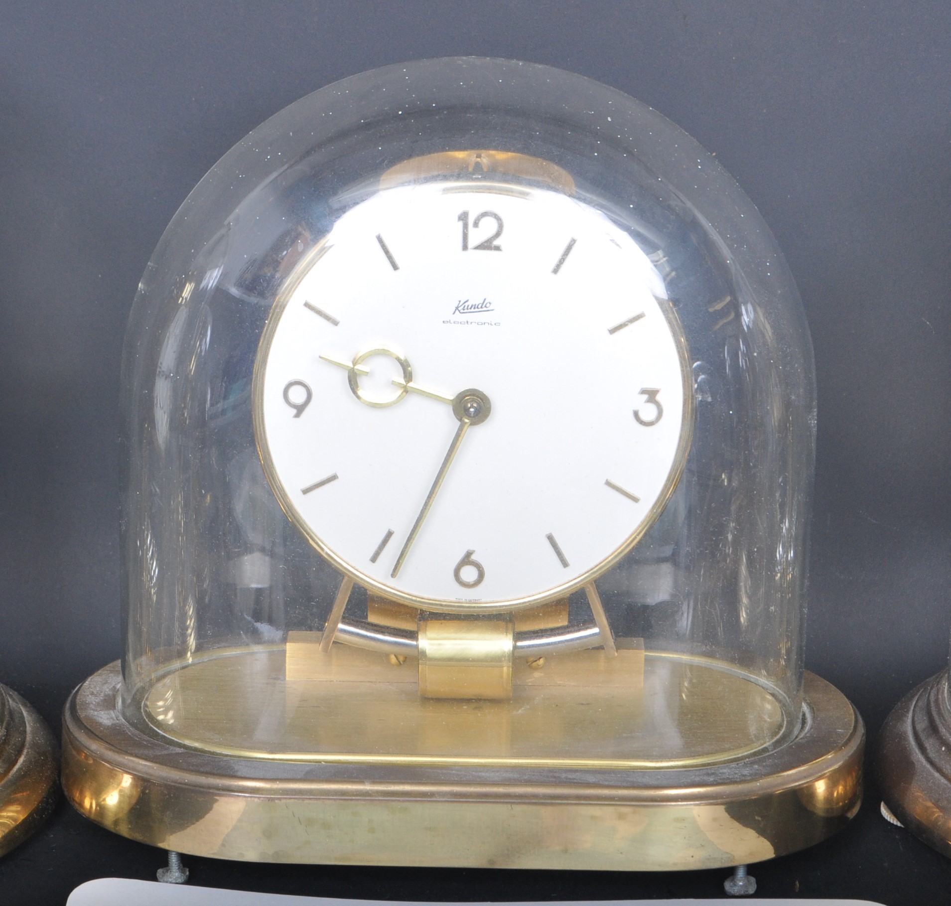 COLLECTION OF VINTAGE 20TH CENTURY ANNIVERSARY CLOCKS - Image 4 of 8