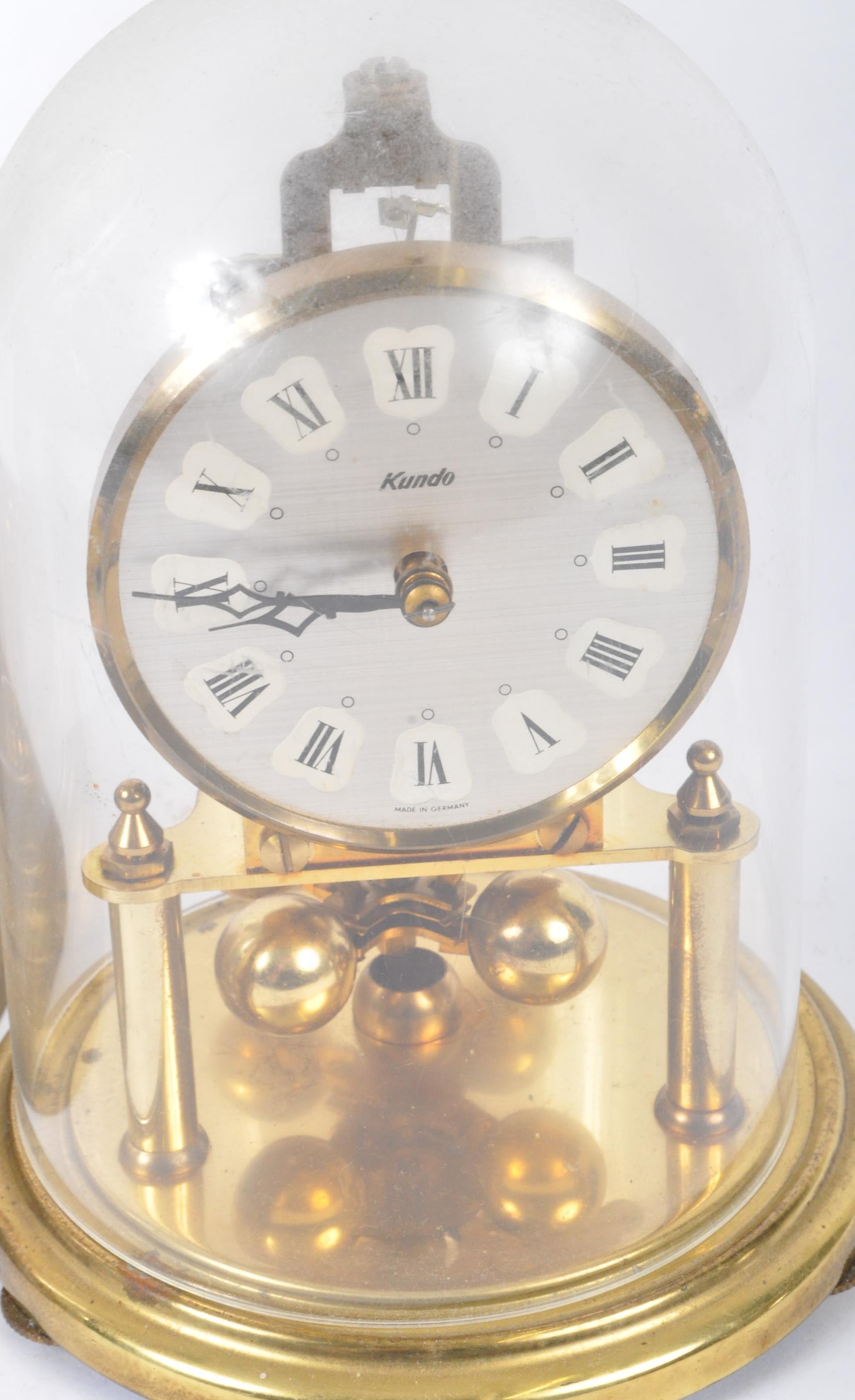 COLLECTION OF THREE VINTAGE 20TH CENTURY ANNIVERSARY CLOCKS - Image 4 of 5