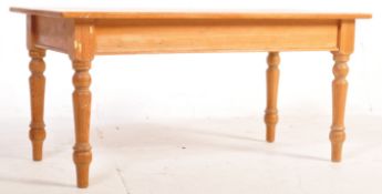 LARGE 20TH CENTURY COUNTRY PINE COFFEE OCCASIONAL TABLE