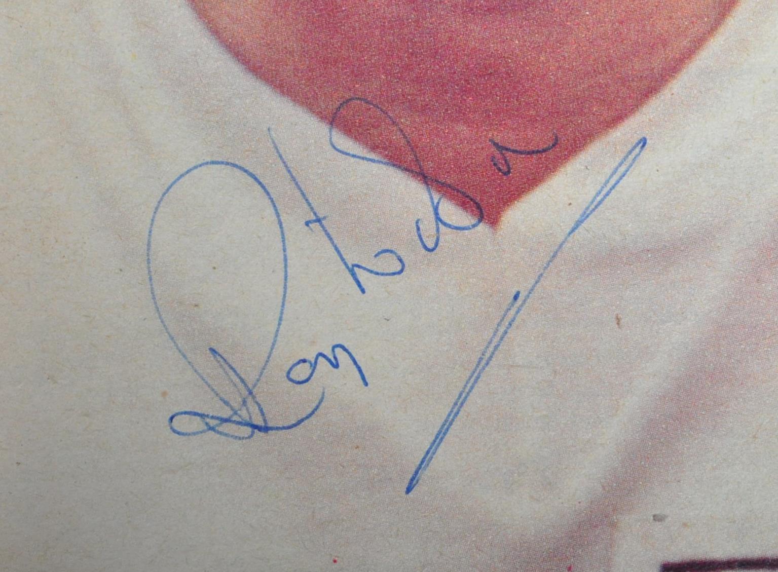 WORLD CUP 1966 WINNING TEAM - FOOTBALL AUTOGRAPHS - Image 7 of 17