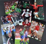 MANCHESTER UNITED - AUTOGRAPH PHOTOS