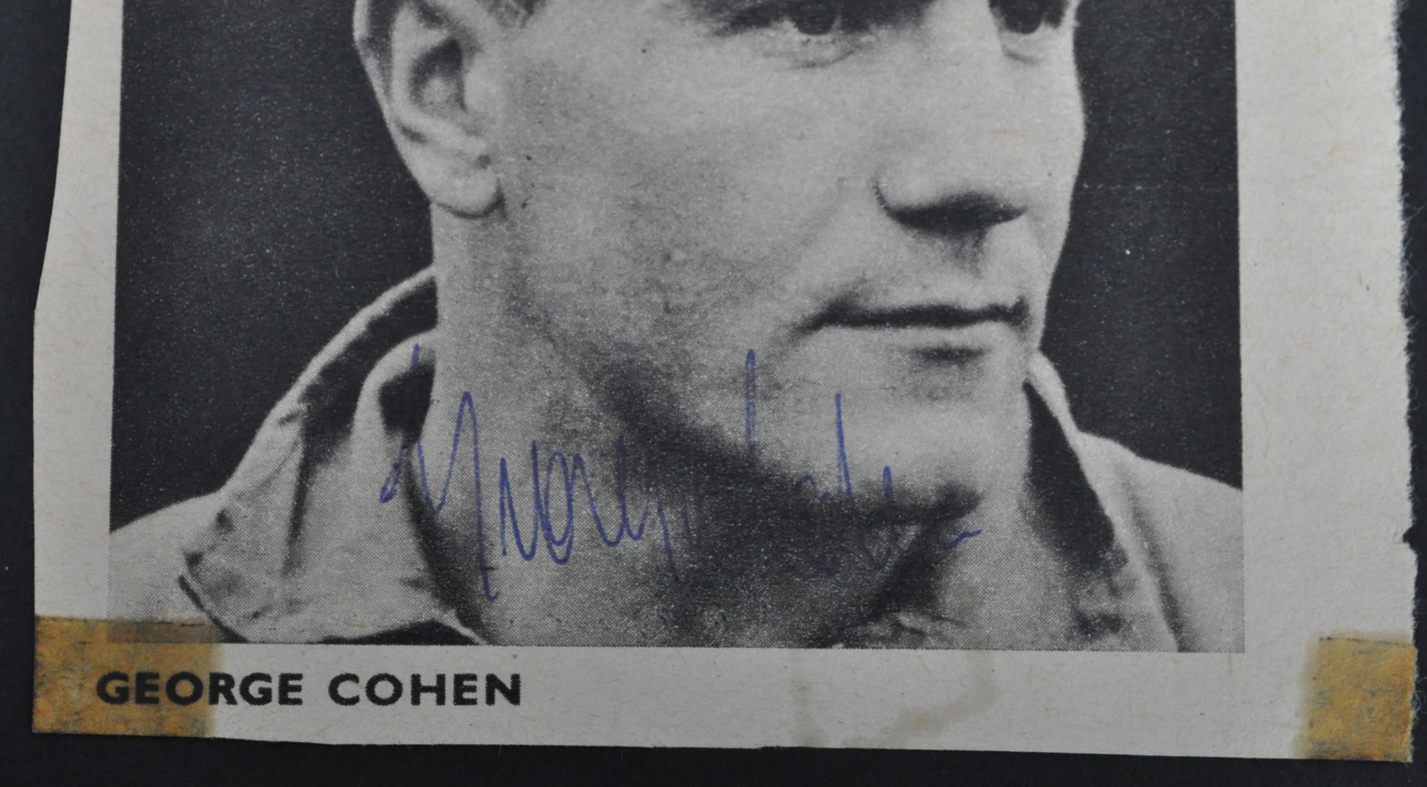 WORLD CUP 1966 WINNING TEAM - FOOTBALL AUTOGRAPHS - Image 15 of 17