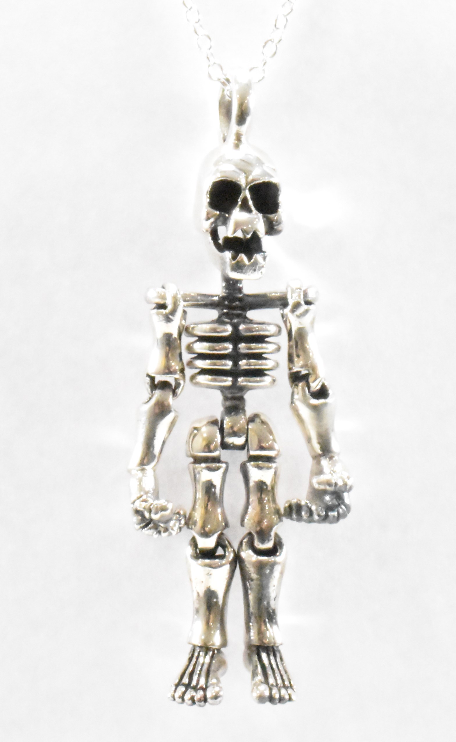 SILVER SKELETON PENDANT NECKLACE - Image 3 of 10