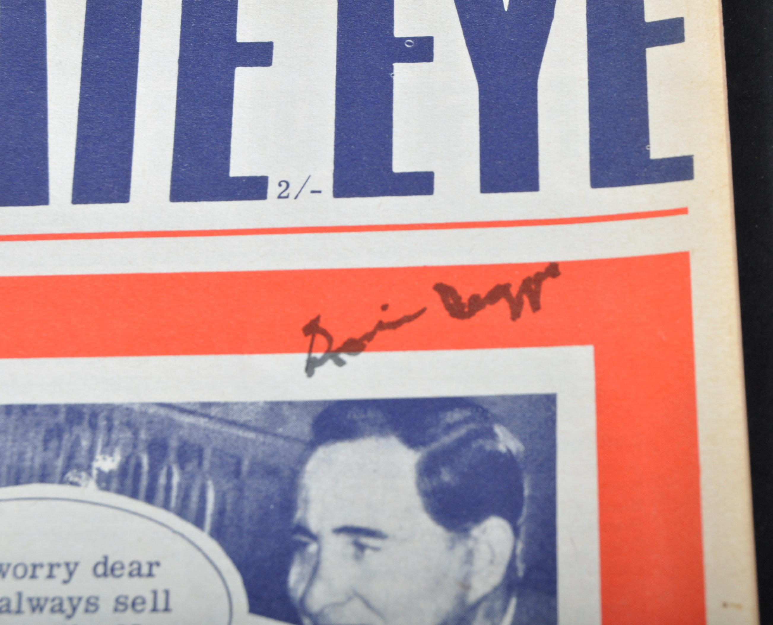 GREAT TRAIN ROBBERY - RONNIE BIGGS (1929-2013) - SIGNED PRIVATE EYE - Image 2 of 5