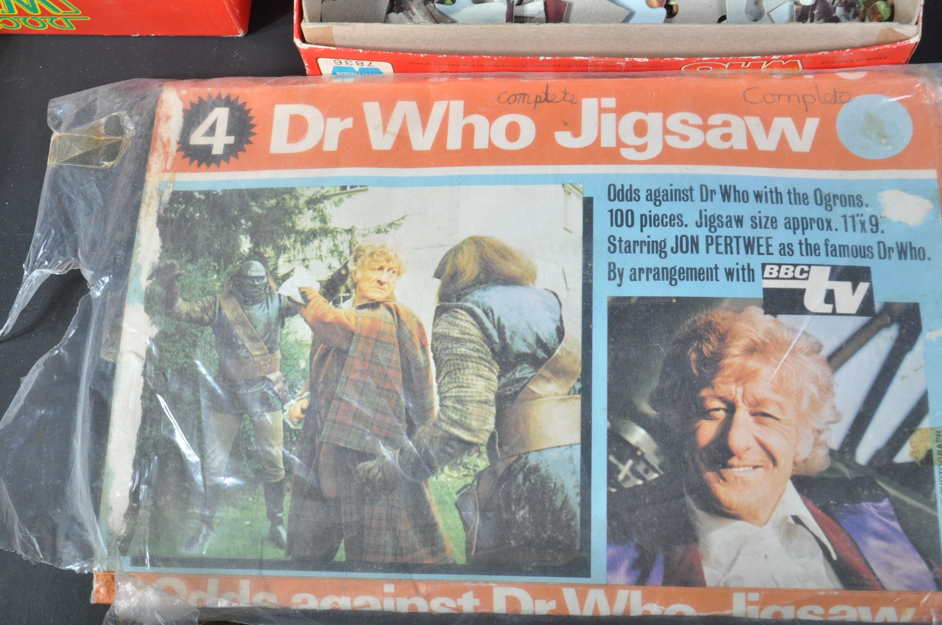 DOCTOR WHO - COLLECTION OF VINTAGE GAMES & PUZZLES - Image 5 of 6