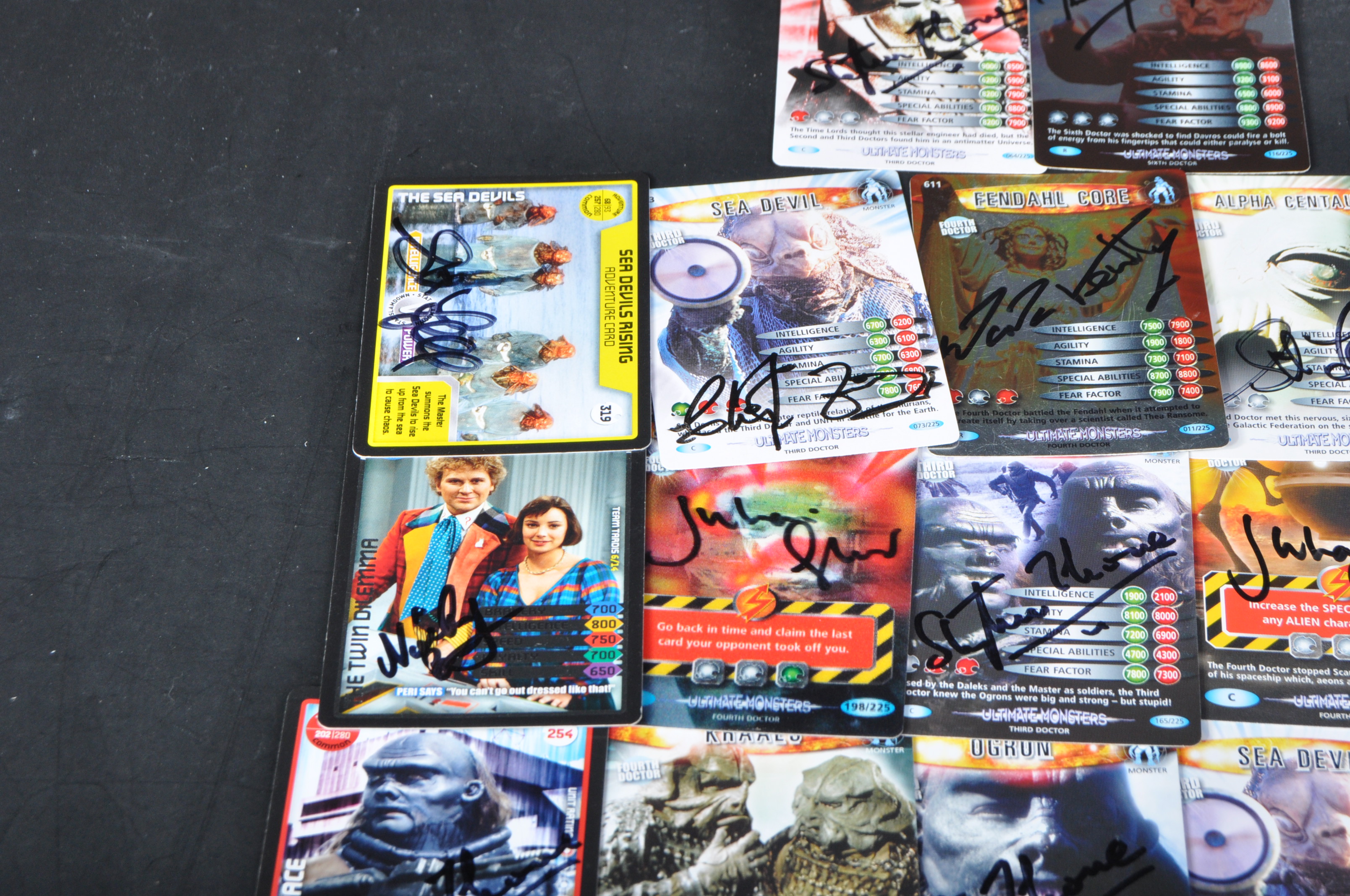 DOCTOR WHO - CLASSIC SERIES - AUTOGRAPHED TRADING CARDS - Image 4 of 7