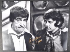 DOCTOR WHO - FRAZER HINES - AUTOGRAPHED 16X12" PHOTO