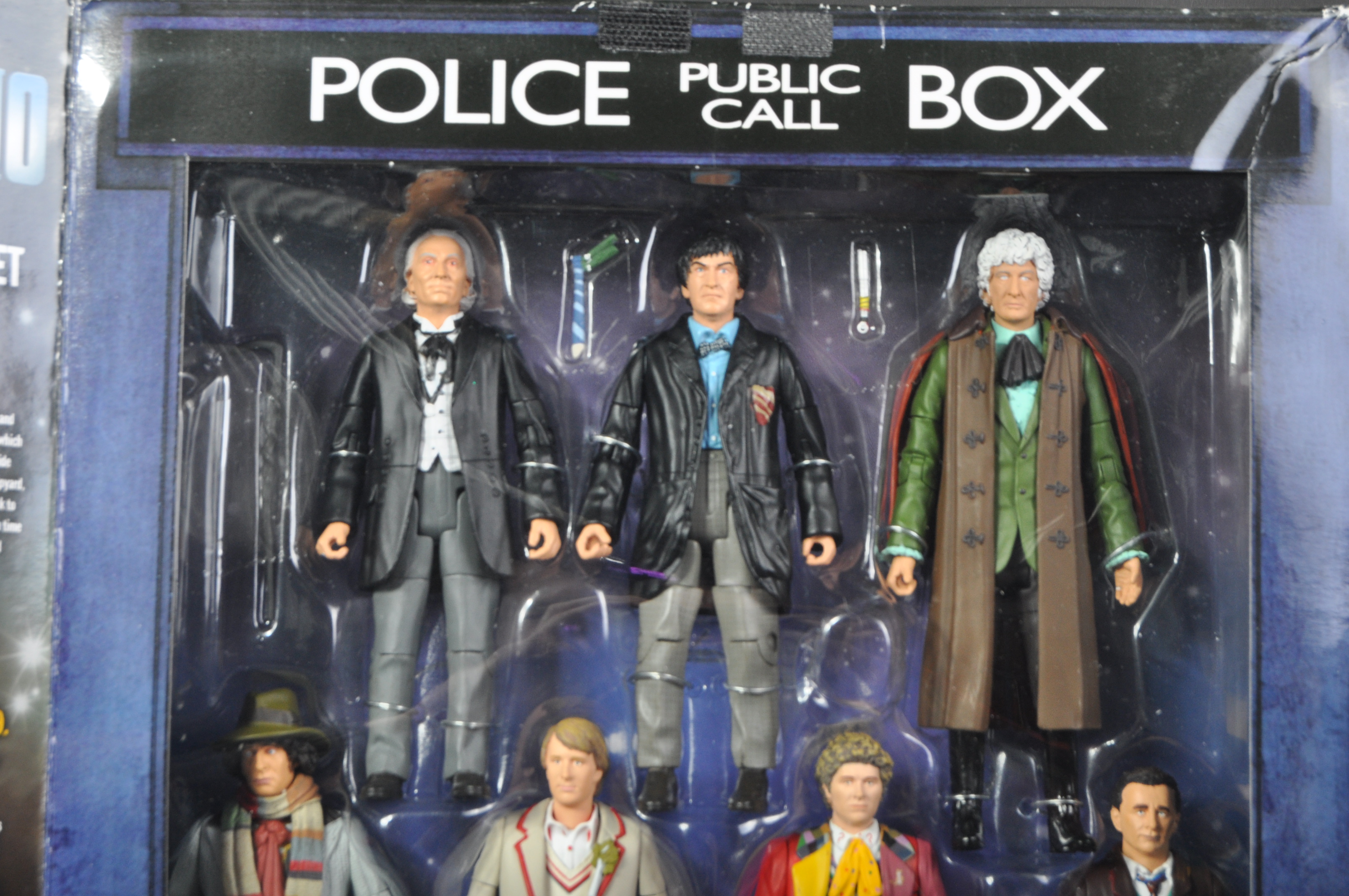 DOCTOR WHO - CHARACTER OPTIONS - ELEVEN DOCTOR FIGURE SET - Image 3 of 7