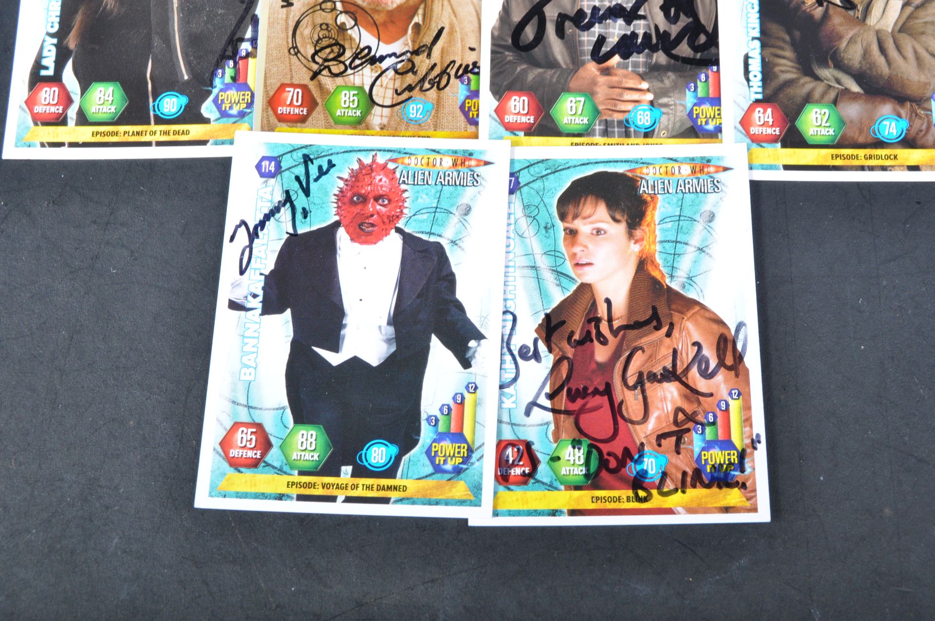 DOCTOR WHO - SERIES 1-4 - AUTOGRAPHED TRADING CARDS - Image 2 of 4