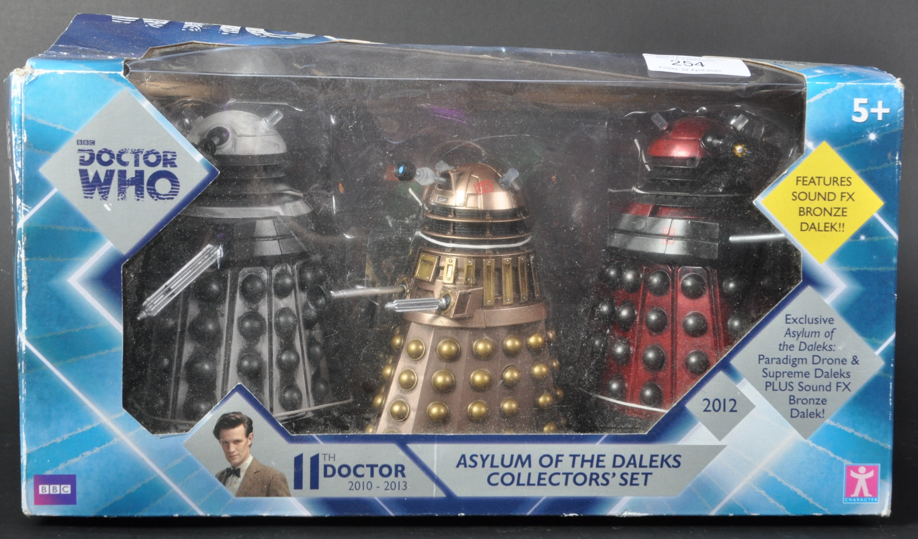 DOCTOR WHO - CHARACTER OPTIONS - ASYLUM OF THE DALEKS ACTION FIGURES