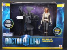 DOCTOR WHO - UT TOYS - SDCC EXCLUSIVE ACTION FIGURE