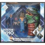 DOCTOR WHO - CHARACTER OPTIONS - SIGNED BOXED ACTION FIGURE SET